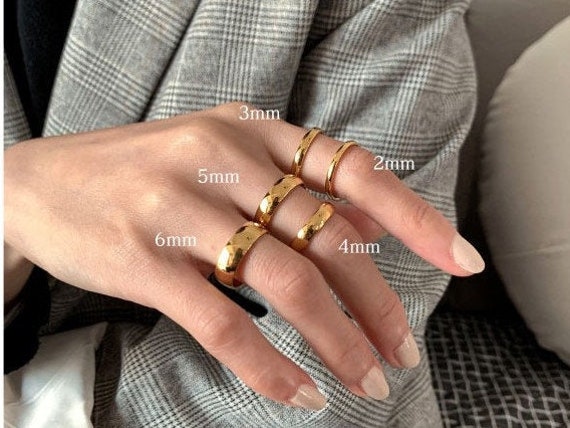 Buy AJS Gold Ring Resizable Fine Jewelry Loop Couple Rings Hands Hug Shaped  For Women Online at Best Prices in India - JioMart.