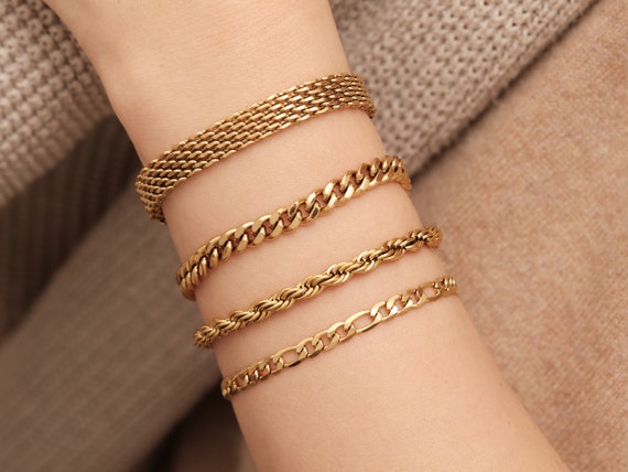 Chunky gold hotsell chain link bracelet
