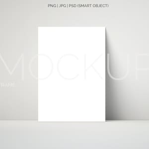 Maqueta de póster, maqueta minimalista moderna A4/A3, maqueta de impresión de póster vertical, maqueta de visualización de póster de calendario simple, objeto inteligente JPG PSD