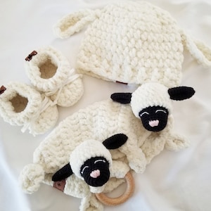 Lamb gift set for Baby | Newborn gift set | Baby shower gift set | Baby gift set for girls | Baby gift set for boys