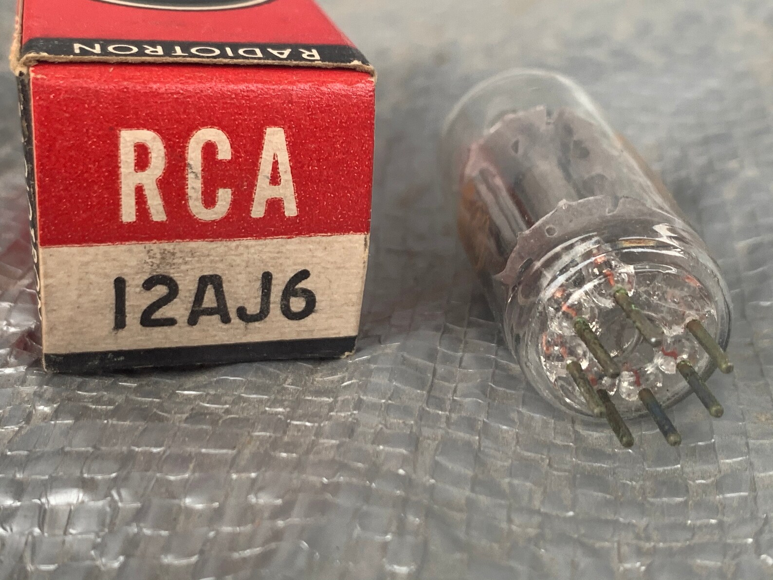 Vintage RCA Electronic Radio Tube with Original Box 12AJ6 Etsy