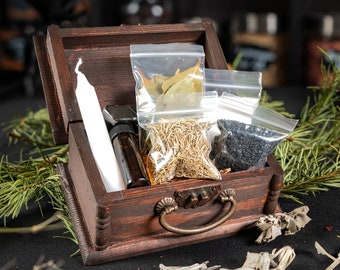 Protection Spell Kit ~ Witchcraft kit ~ All Natural: III Crows Crossroads