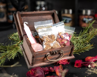Love Spell Kit ~ Witchcraft kit ~ All Natural: III Crows Crossroads