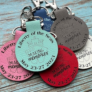 Leather keychain, cruise, gift exchange, souvenir, family reunion, party, celebration, custom, roadtrip, vacation, park, airplane, island