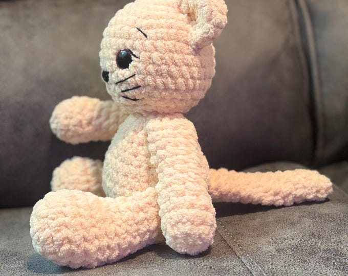 Adorable Handmade Customizable/Memorial Crochet Kitty/Cat Plushie