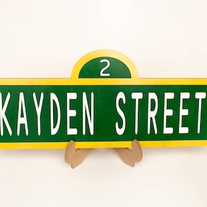 Personalized Sesam Street Name Sign, Custom above Crib Nursery Name Sign, Sesam Street Nursery, Customizable Kids Room Décor Sign