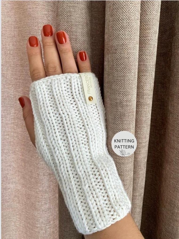 KNITTING PATTERN For Beginner, Knitted Gloves Pattern, Handmade Mittens Pattern, Valentines Gift, Easy Knitting, Fingerless Gloves