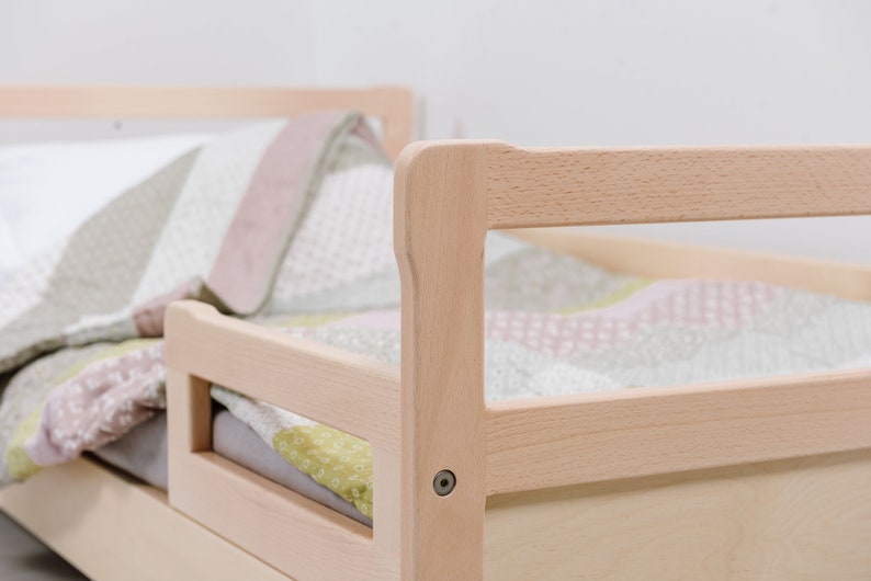 Cama de suelo montessori con listones imagen 6