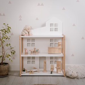 NOBI DOLLHOUSE Bookshelf, MONTESSORI Bookshelf, Wooden Doll House Furniture Nursery Bookshelf Playroom Décor, Gift for kids