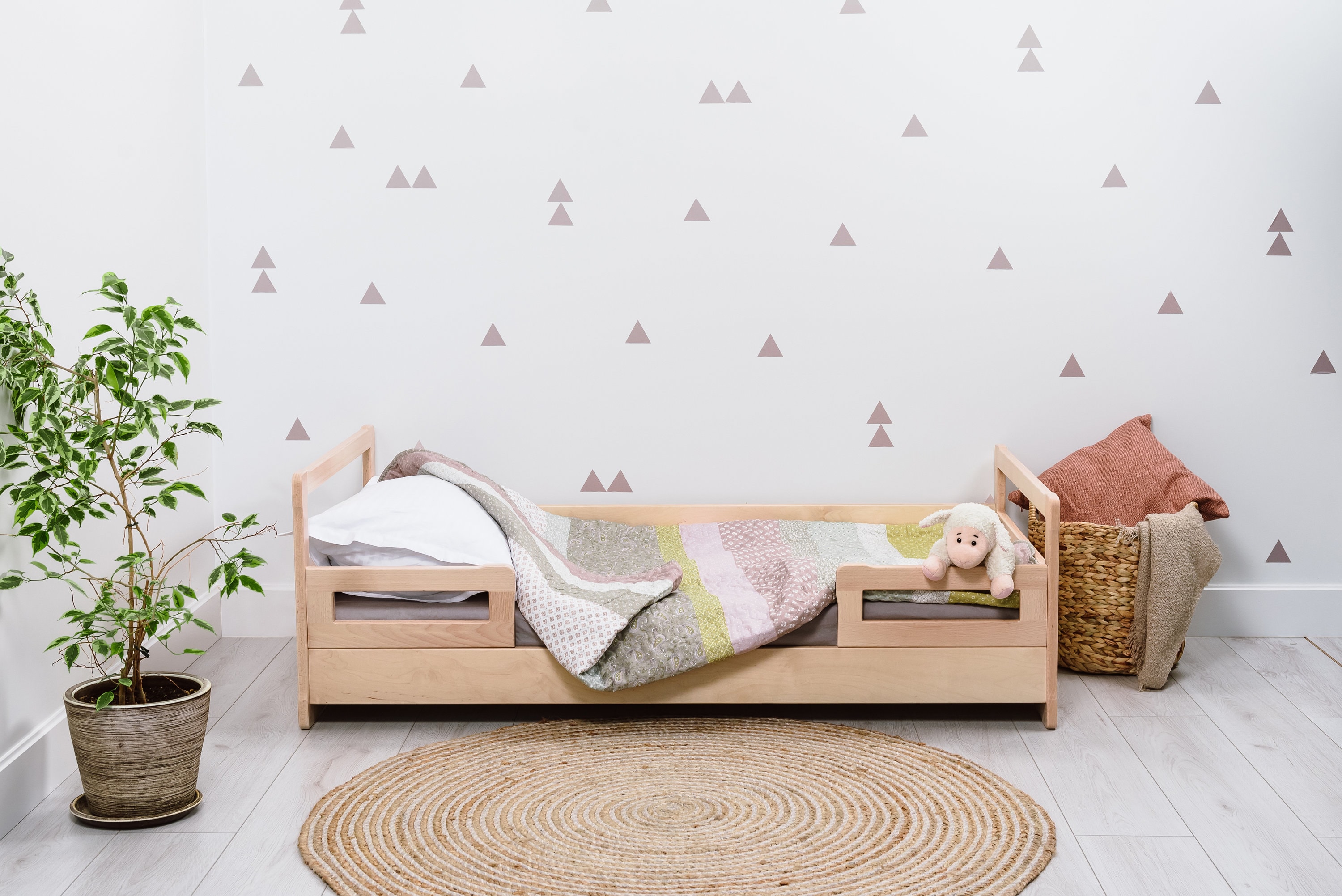 NUEVO Cama de suelo para niños pequeños con listones, cama Montessori, cama  de suelo,  -  México