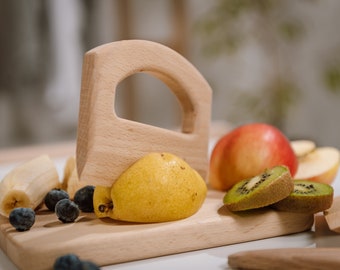 Wooden Grab Knife Set: Montessori Beechwood Chopper for Kids
