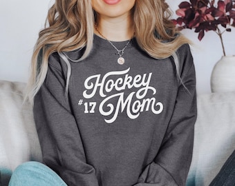 Sudadera personalizada de hockey para mamá Crewneck para mujeres, suéter de mamá de hockey de cuello alto, camisa de hockey de número personalizado, regalos de mamá de hockey, camisa de número de jugador