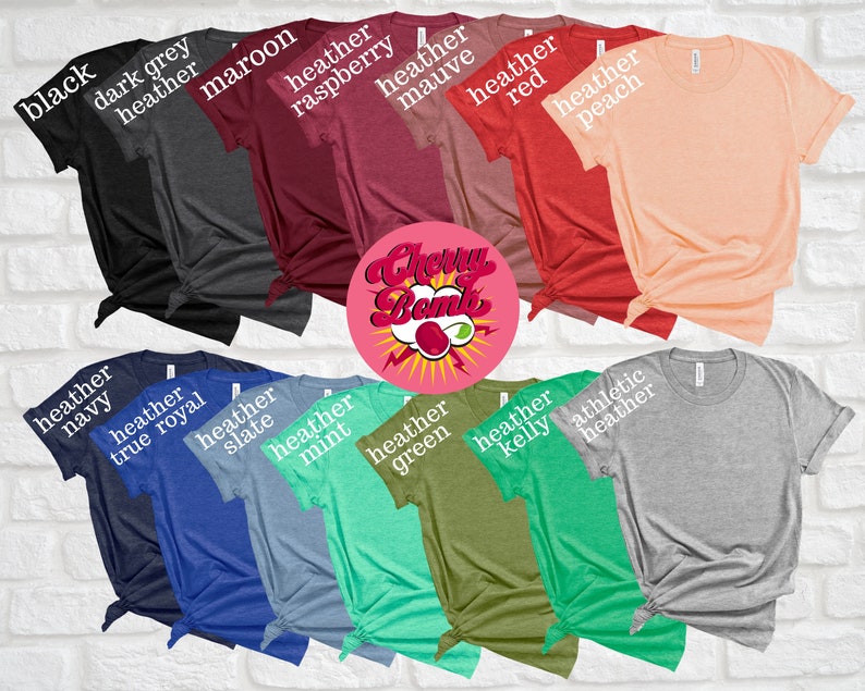 Peut inclure: Une vari&eacute;t&eacute; de t-shirts de diff&eacute;rentes couleurs et styles, y compris noir, gris fonc&eacute; chin&eacute;, bordeaux chin&eacute;, framboise chin&eacute;, mauve chin&eacute;, rouge chin&eacute;, p&ecirc;che chin&eacute;, bleu marine chin&eacute;, bleu royal chin&eacute;, ardoise chin&eacute;, menthe chin&eacute;, vert chin&eacute;, kelly chin&eacute; et gris chin&eacute; athl&eacute;tique. Les chemises sont toutes pli&eacute;es et dispos&eacute;es en rang&eacute;e. Le texte "Cherry Bomb" est visible au centre de l'image.