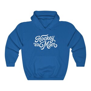 Sudadera con capucha de mamá de hockey personalizada, suéter de mamá de hockey de mujer, sudadera con capucha de hockey de número personalizado, regalos de mamá de hockey, sudadera con capucha de número de jugador, regalo de hockey Royal