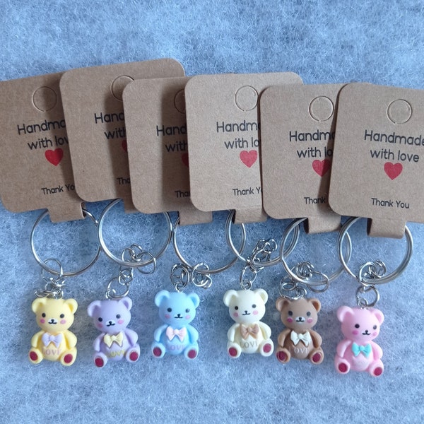 Cartoon teddy bear animal charm keyring in resin different colors (x1 unit)