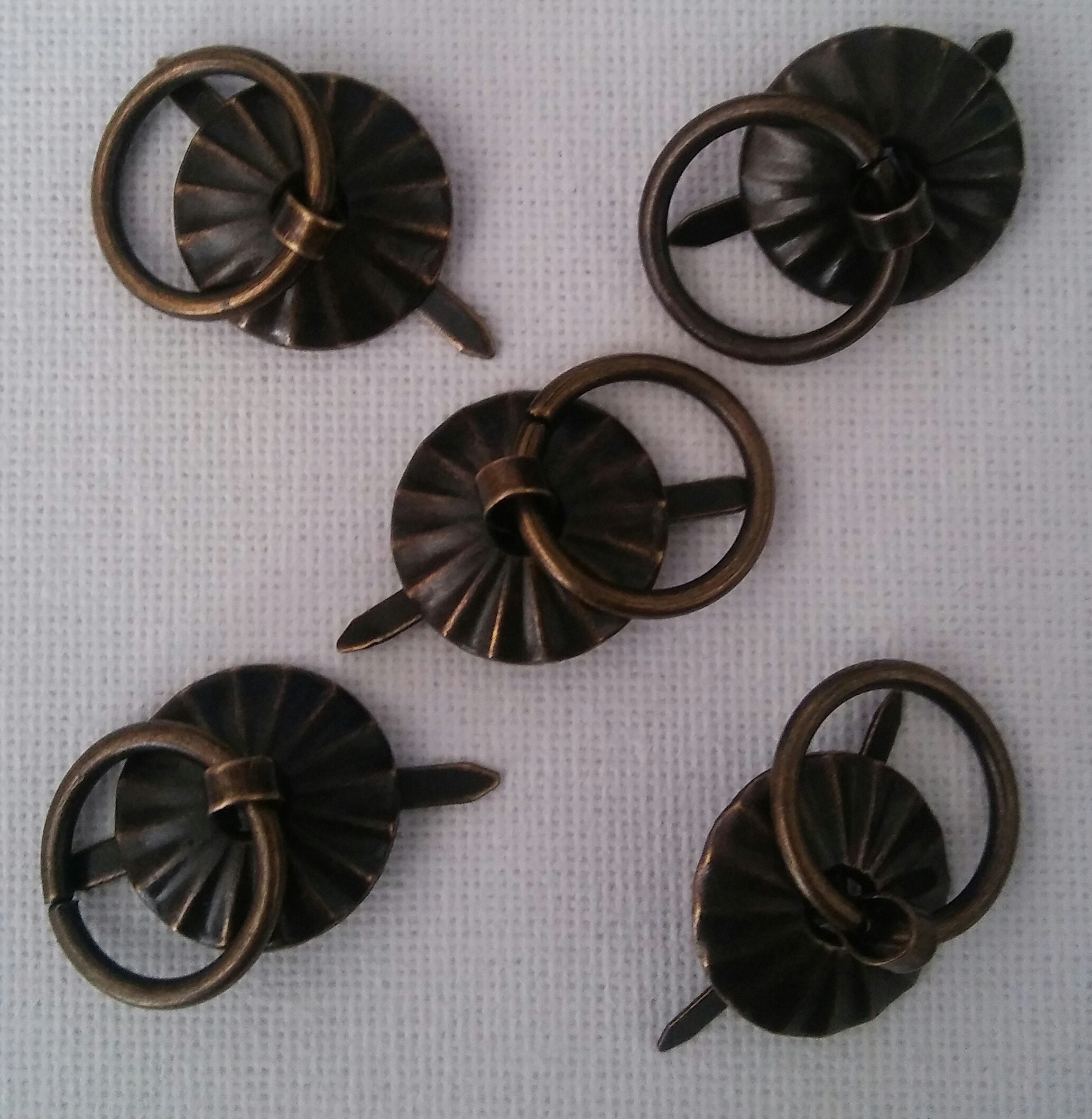 Mini Attaches Métal Doré 200 Attaches Parisiennes Métal - Mini Brads Ronds - Doré Et Multi-couleurs - Scrapbooking, Bricolage 200 Pièces Brads Multiusage