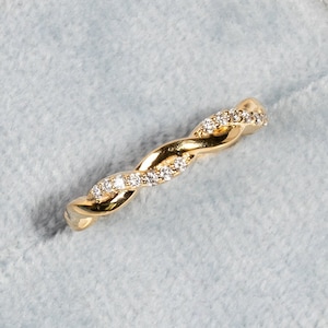 Solid 14K Gold Diamond Twisted Band,Infinity Rope Ring,50th Wedding Anniversary Gift,Unique Stackable Ring Women,Minimalist Engagement Ring