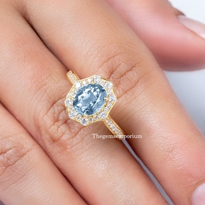 Aquamarine Engagement Ring,14k Solid Gold,Halo Diamond Ring,Natural Aquamarine Ring,Art Deco Wedding Ring,Anniversary Ring for Her,Vintage