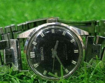 Vintage SEIKO 17 Jewels Waterproof Mechanical Watch