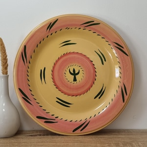 Vintage Cactus Plate – 27.5cm Hand Painted Folk Style Wall Decor