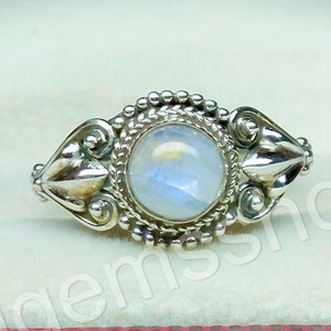 Anillo de piedra lunar, estilo bohemio, hecho a mano, vintage, minimalista, para mujer, con piedra de nacimiento de junio, ovalado, de compromiso, de plata.