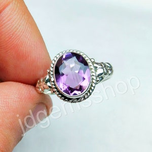 Natural Amethyst Oval 925 Sterling Silver Ring Vintage Ring Designer Ring For Women February Birthstone ring Promise Ring
