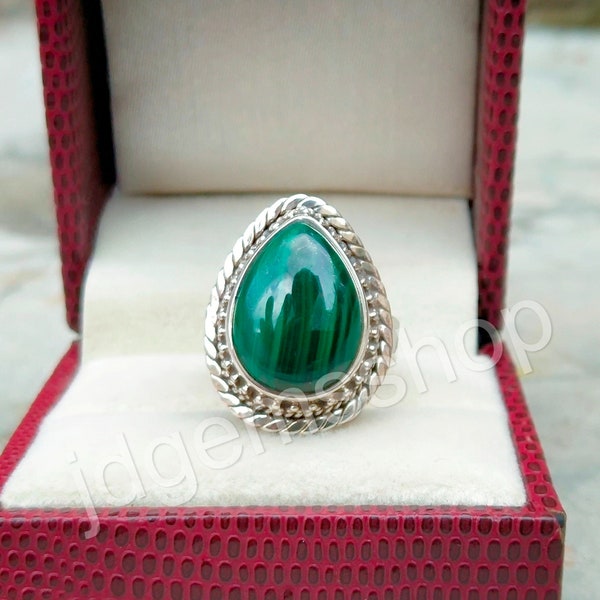 Malachite ring green stone ring teardrop gemstone ring vintage dainty Ring for Her unique promise ring minimalist engagement ring