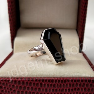 Black Onyx Coffin Ring: Handmade 925 Sterling Silver Gemstone