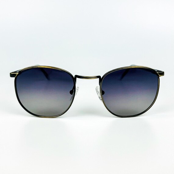 90s Vintage Sunglasses: Aged Brass Frame, Smoke Gradient  display picture 3