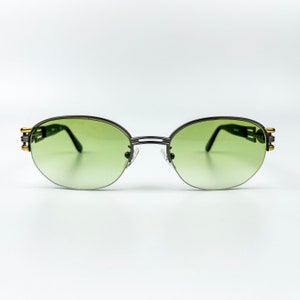 Vintage Sunglasses – 90s NOS Retro Glasses – Matte Silver-Gold Frame – Green Gradient Lenses – Woman & Man Eyewear – Made in Italy