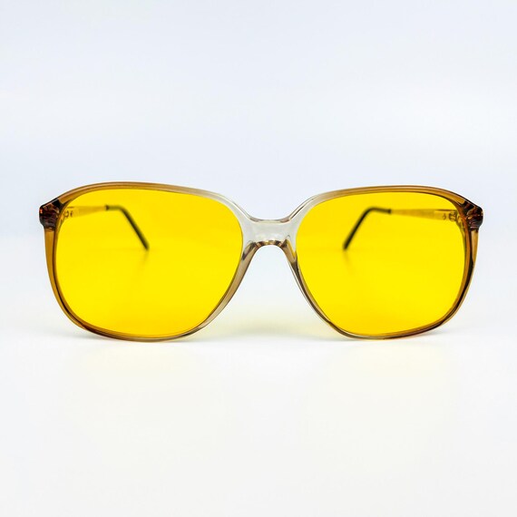 Vintage 80s Sunglasses: Italian Brown Acetate Frame, Yellow  display picture 2