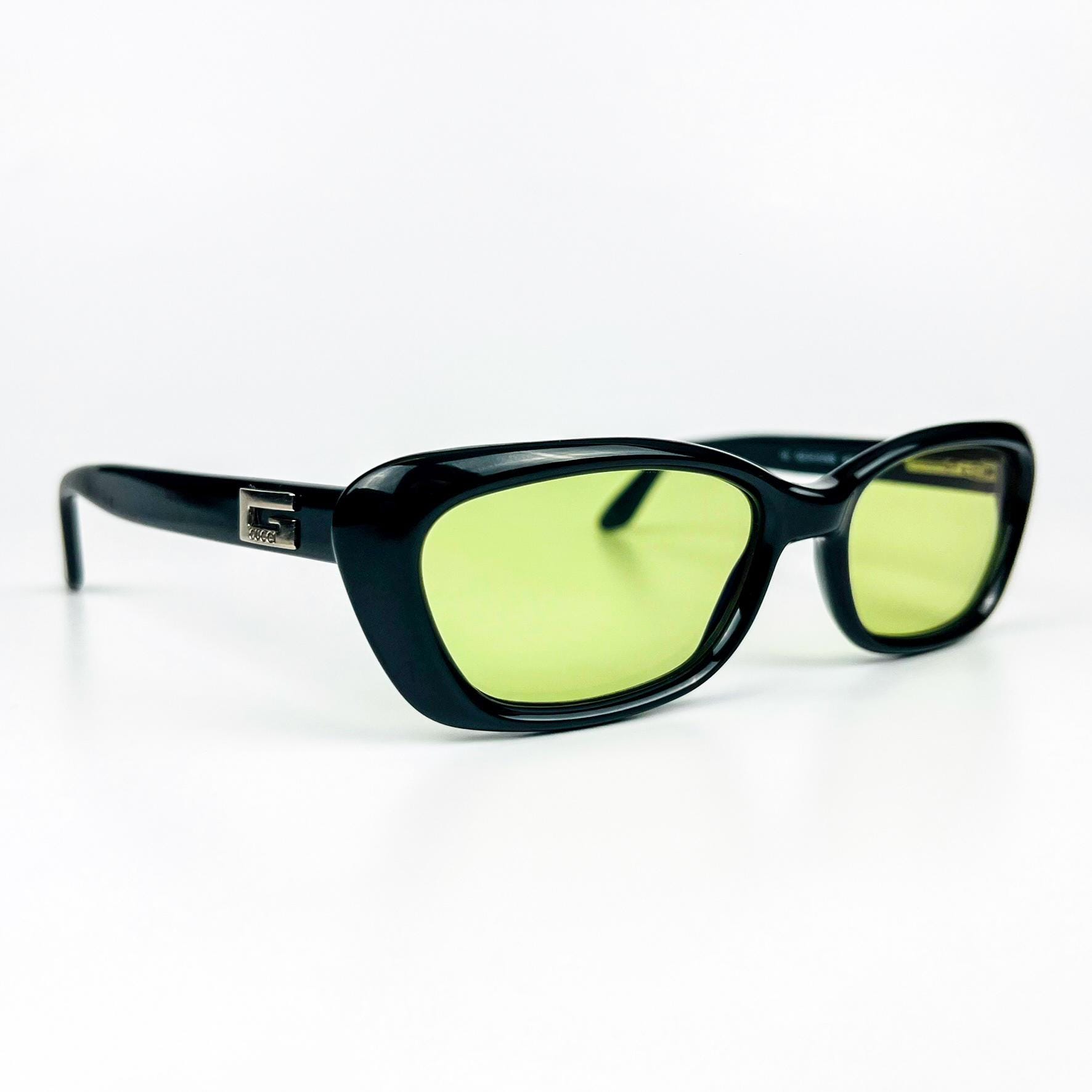 Gucci Vintage 90s Sunglasses – Black Acetate Frame, Green Lenses
