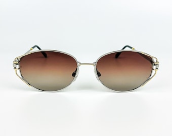 Óculos de Sol Vintage – Armação Retrô Dourada em Metal e Lentes Degradê Marrons – Fabricados na Itália (NOS)