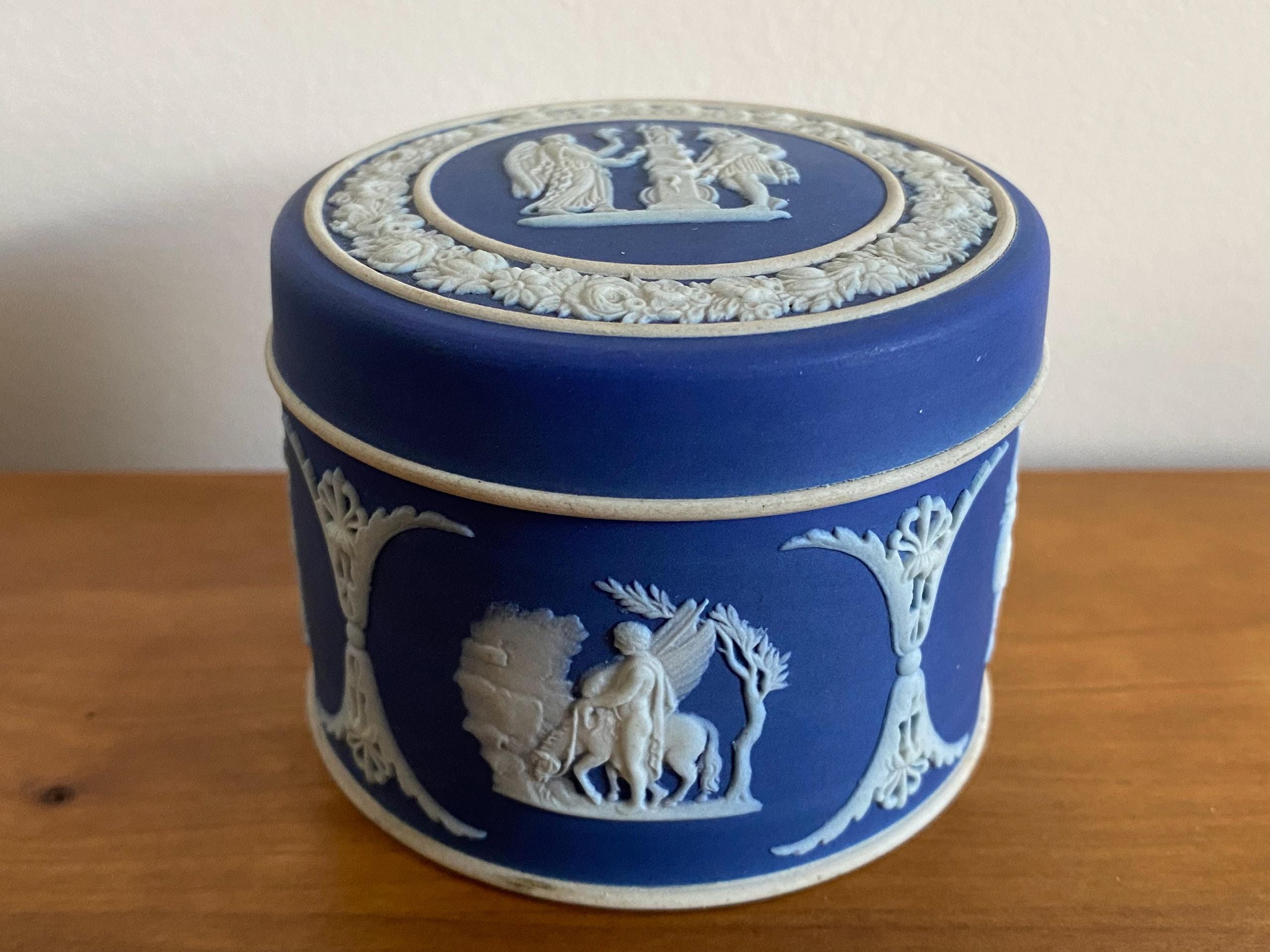 ウェッジウッド ジャスパーウェア 小物入れ | ブルー＆ホワイト