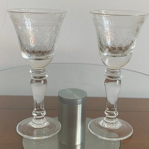 Set of 2 Antique Shot Glasses | Vintage Sherry Liquor Glasses | Small Etched Glassware | Barware Decor | Clear Glass Spirits Cups