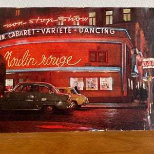 Vintage Foto Postkarte Moulin Rouge Paris – Warschau Polen – Französische Cabaret-Szene – alte Postkarte mit polnischem Text – Moulin Rouge Sammlerstück