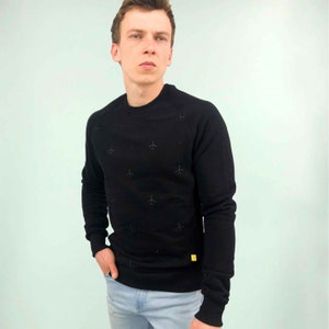 Aviation sweatshirt with embroidered aircrafts,  Aviation gift, Present for pilot, Gift for flight attendant, Black sweatshirt