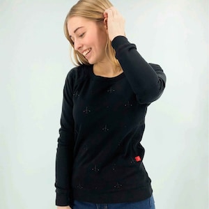 Aviation sweatshirt with embroidered planes, Aircrafts,  Aviation gift, Gift for flight attendant, Black sweatshirt, Airplane, Gift for Her