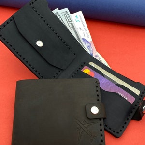 Carteira de couro com avião, carteira, carteira de couro com slots para cartão, presente para ele, presente para piloto, carteira com avião, carteira de aviação