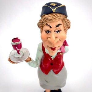 Aviation Figurines Pilot, Stewardess Statuette, Airplane, Plane, Airline, Captain, Co-pilot, Ceramic Statues, Crew, Statues, Home Decor Aged steward - 18 cm