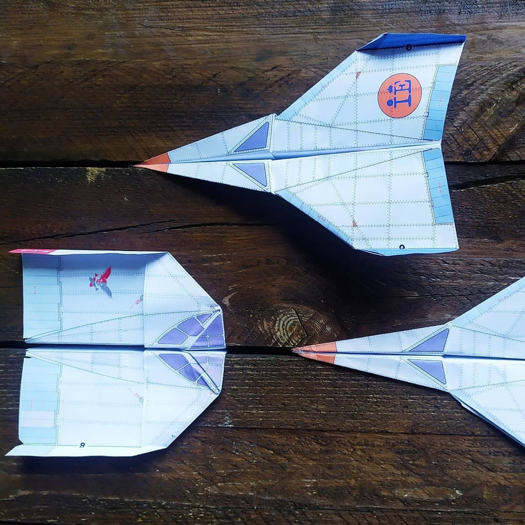 ラ*弟様 ハンドメイド　模型　紙　飛行機　×5機セット il_fullxfull.3211388329_pm9v.jpg