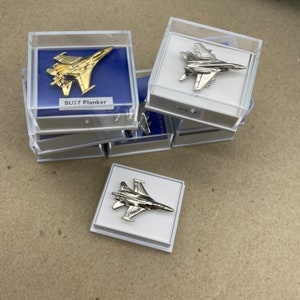 Przypinki do samolotów wojskowych, Przypinka MiG-29, Suchoj, Su-25, Su-27, SU-24, F-16, Przypinka w pudełku, Odznaka metalowa, USAF, Fighting Falcon, Siły Powietrzne Ukrainy