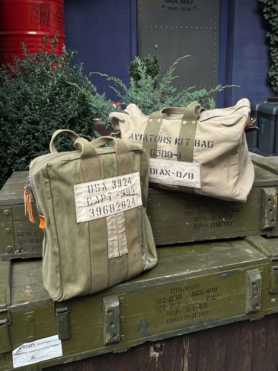 緑*様 1940's US AIR FORCE AVIATOR BAG USED il_1080xN.7388483651_jodw.jpg