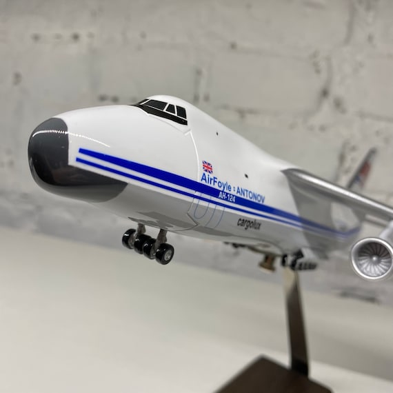 AN-124 アエロフロート 1:200 「ルスラン」 アントノフ シャーシ