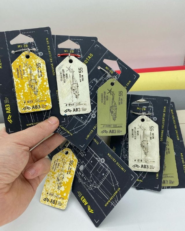 Keychain tag Mi-26, Mil, Original aircraft skin, Helicopter, Gift for pilot, Keychain with plane, Keychain with airplane, Best Pilot Gift