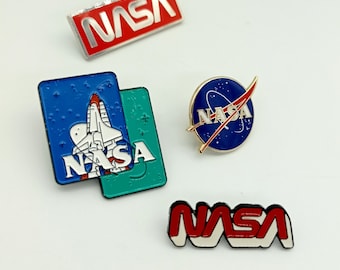 Pin NASA, Cosmic Pin, Space Pin, NASA, AvGeek, Präsent für Pilot, Luftfahrt Präsent, NASA Logo, Cool Pin, Nasa