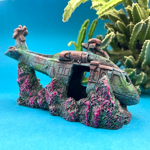 Plane aquarium ornament discount