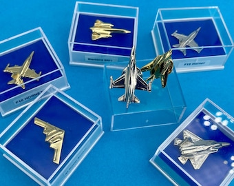 Military Aircraft Pins, Fighter Jets, USAF, Air Forces, F-16, F-15, F-18, F-22, F-117, SR-71, A-10, B-2, F-35, C-5 Galaxy, gifts for pilot
