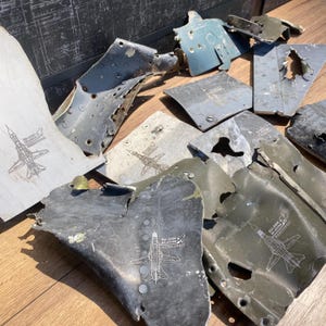 Russian parts middle Su-24 M Fencer-D RF-93798 48 BLUE Shot down, Gift for pilot, Keychain with airplane, Aviation piece of history