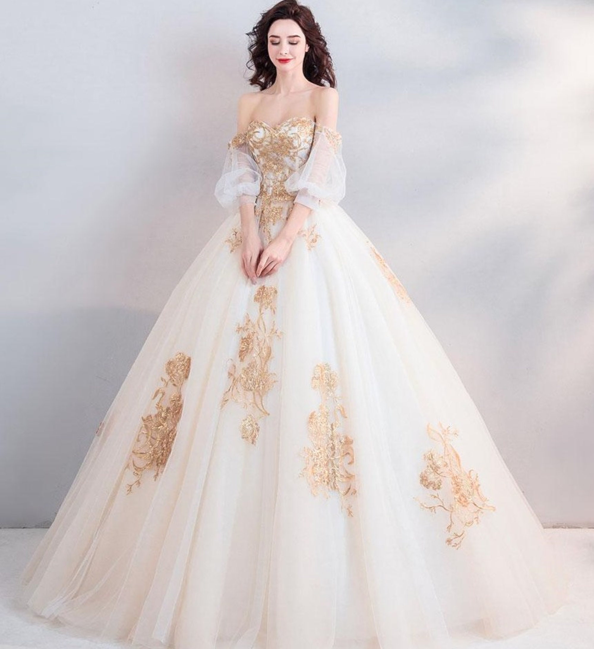 White and gold gown - more colours now!! – SejKin